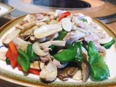 松茸炒肉-妈妈的味道(和顺古镇店)