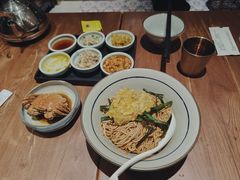 -蟹黄鱼·海派深夜面馆(巨鹿路店)