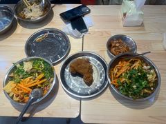 -柳州肥姨妈大骨螺蛳粉(东靖路店)