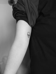 -刺客纹画纹身·洗纹身·穿孔饰品