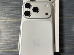 -Apple零售店(青岛万象城店)