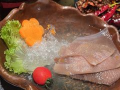 -湊湊火锅·茶憩(打浦桥日月光店)