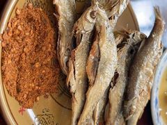 -姚记抚仙湖石锅鱼庄