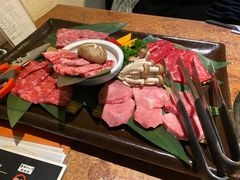 -炼火烤肉店
