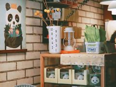 -熊猫一间店欧式奶茶铺