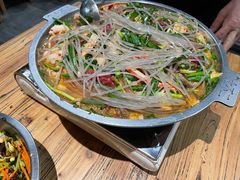 牛肉八带鱼饼土豪锅-京玉菲饭店(李村店)