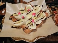 -何师烧烤Pro ·江湖川菜·小龙虾·精酿(太古里旗舰店)