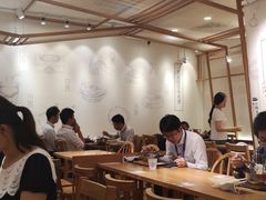 大堂-小满手工粉(上海品尊国际店)
