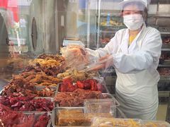 -陆稿荐观前街店