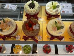 -花花卷卷·鲜食蛋糕(静安久光百货店)