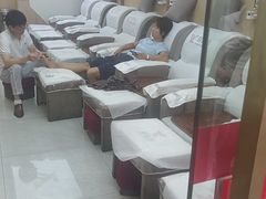 -郑远元专业修脚房(百花三路店)