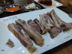 手抓羊肉-青海名吃尕张娃非遗烤肉(海湖总店)