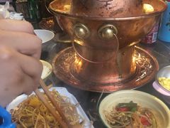 -巴四老城区炭火蛙锅(张江店)