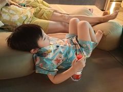 -涨巢·潮玩水疗局