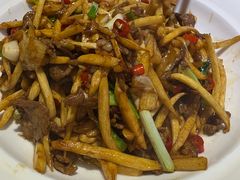 -俏湘厨•地道湘菜(建华南路店)