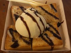 香草冰淇淋厚吐司-阿信厚吐司(曾厝垵店)