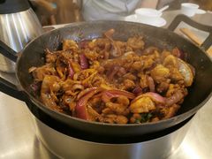 -胡须佬鸡煲四季火锅店(石厦西村直营店)