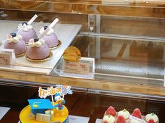 面包甜点陈列柜-85度C(青岛燕儿岛店)