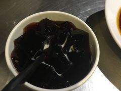 -龙巢盱眙龙虾·牛蛙·烧烤宵夜(八卦岭店)