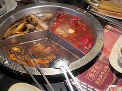 -廖掌柜·重庆鲜货火锅(上海首店)