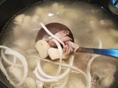 -东椰·海南椰子鸡火锅(朝阳门店)