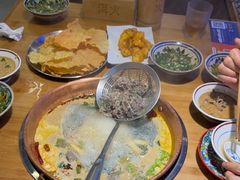 -洱火云南酸菜牛肉火锅(石景山当代商城店)