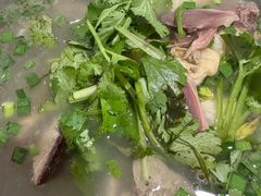 -老新隆牛肉锅贴(新街口店)