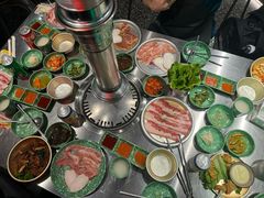 -欧巴炭烤肉오빠숯불구이(南京东路店)