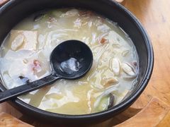 -桥香园过桥米线(国贸店)