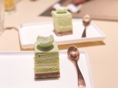 -余欢领鲜火锅(新街口店)
