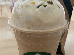 星巴克山茶花漾星冰乐-星巴克(温州银泰大西洋店)