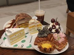 开心果树莓可颂-PAOPAO Bakery&Café(港汇店)