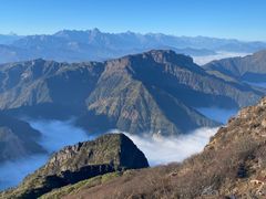 -牛背山