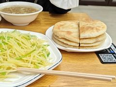 -李连贵熏肉大饼(兴工街店)
