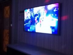 -唛客疯量贩式KTV(金飞达广场店)