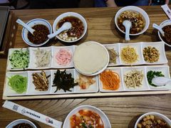 -怪噜范·老贵阳街头名小吃(鸿通城店)