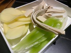-石锅苗苗鱼(武汉首店)