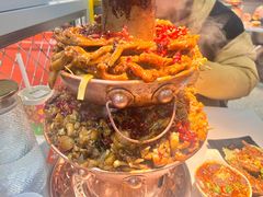 -锅立方•炭火蛙锅(六合万达广场店)