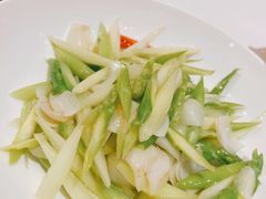芦笋百合-南麓·浙里(外滩店)