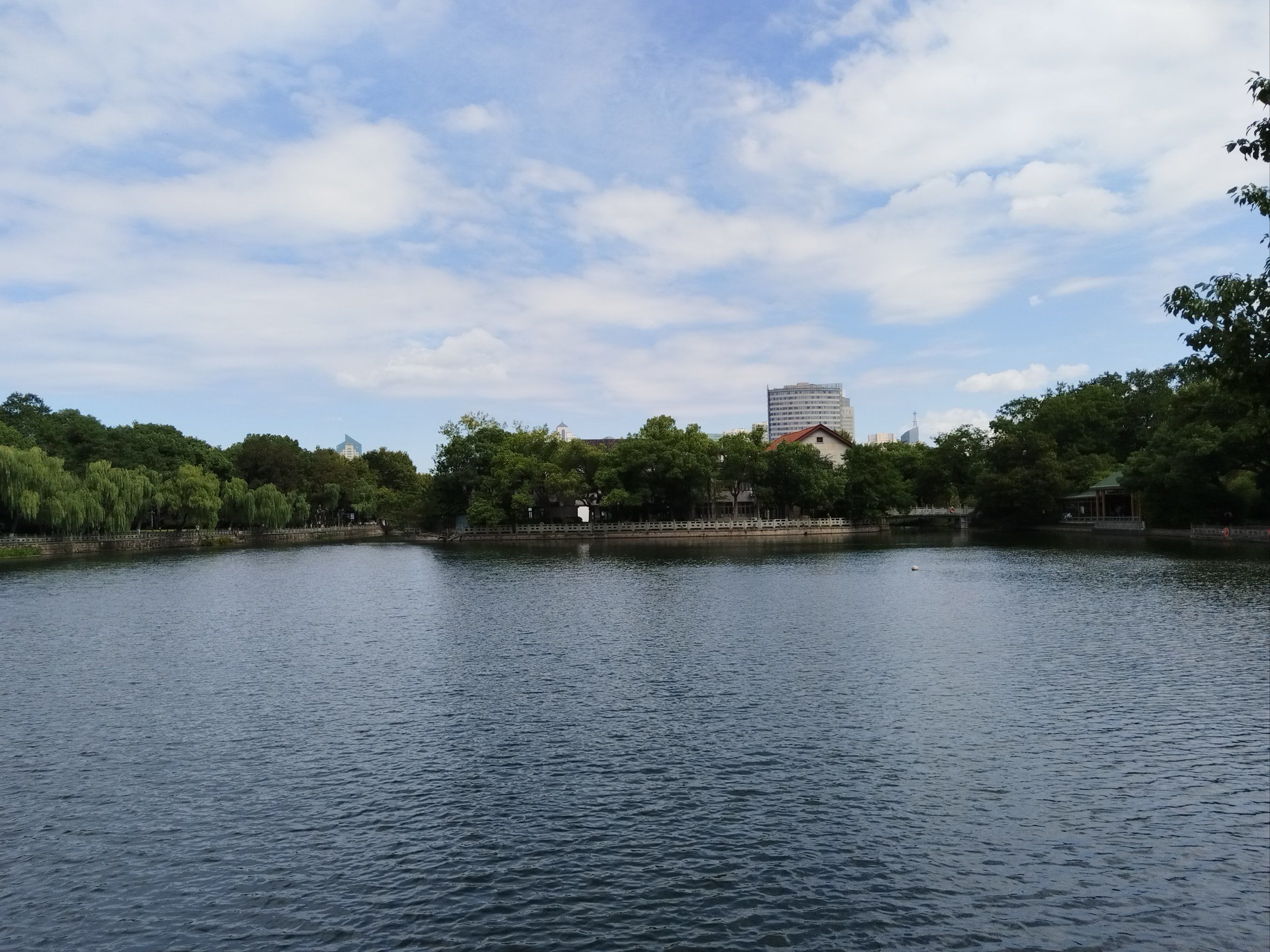 月湖公园