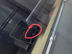 -鲨鱼皮汽车凹陷玻璃修复(静安店)