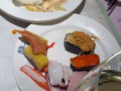 -四海一家自助餐(益田假日广场店)