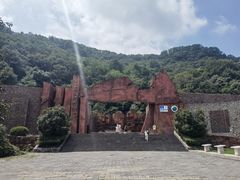 -龙潭大峡谷