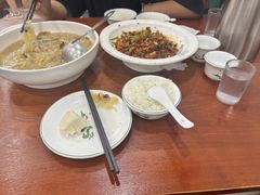 -湖南人家湘菜馆(镇江路店)