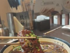 -玖鲜小笼(中山广场店)