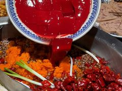 -沸炉重庆老火锅(军事博物馆店)