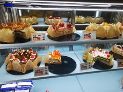 -卷们·现制生日蛋糕·蓝风车动物奶油(金源店)