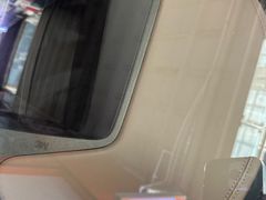 -鲨鱼皮汽车凹陷玻璃修复(静安店)