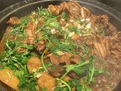 -咱屯子铁锅炖直营店(保利店)