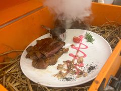 爱马仕橙箱子新西兰果木烟熏牛扒-LE SHARE洛笙·花园西餐(北京路步行街店)